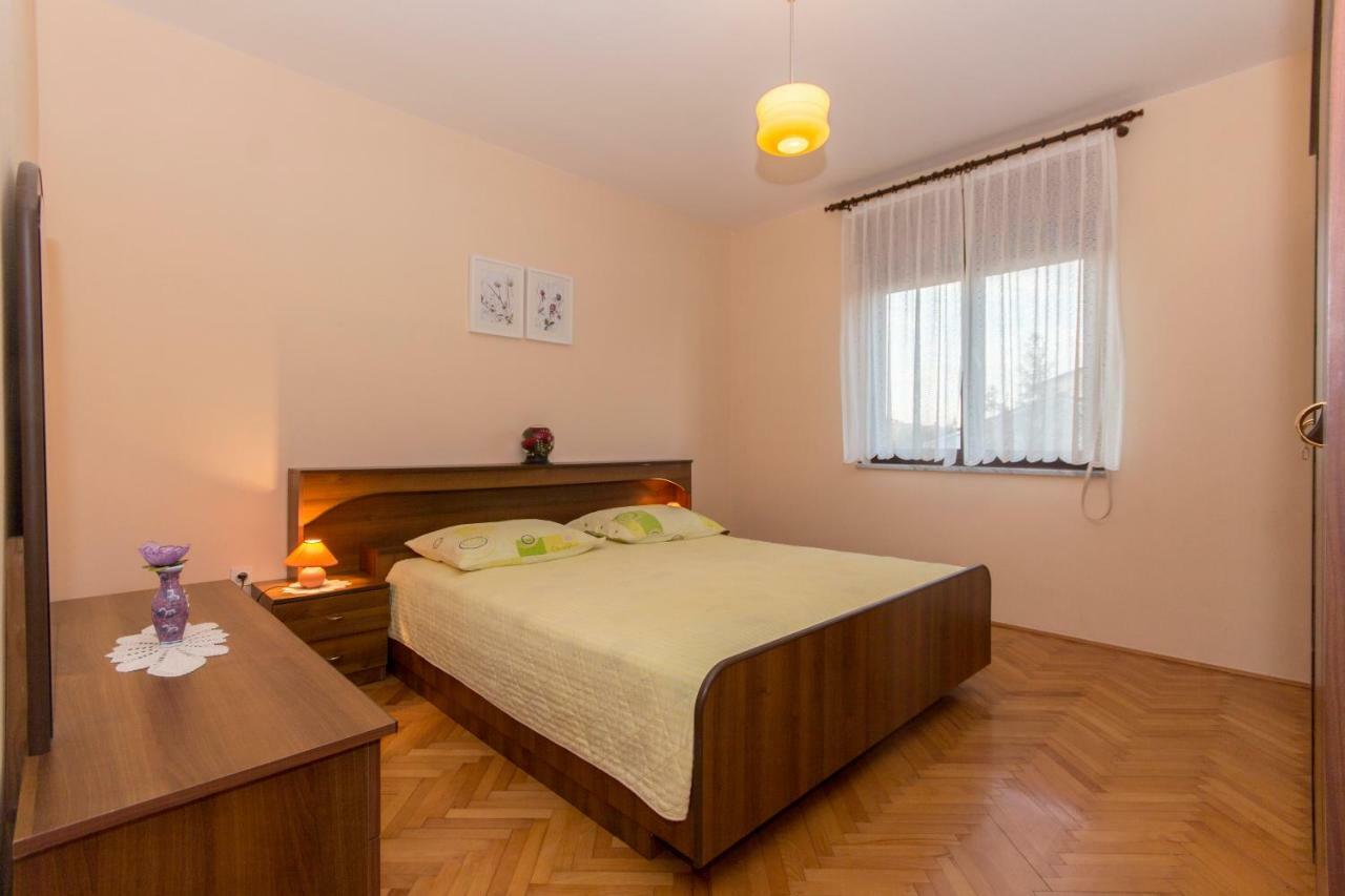 Guest House Ljubica Medulin Bagian luar foto